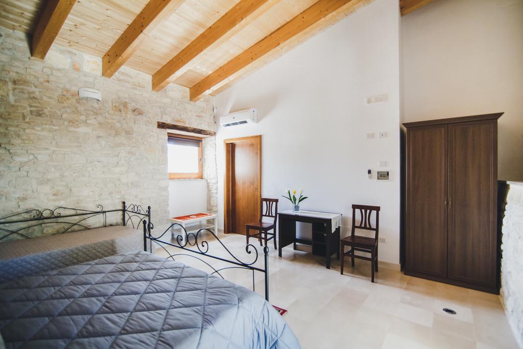 Villa Ai Pilieri Di Bagnoli à Castel Del Monte  Extérieur photo