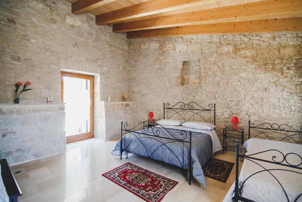 Villa Ai Pilieri Di Bagnoli à Castel Del Monte  Extérieur photo